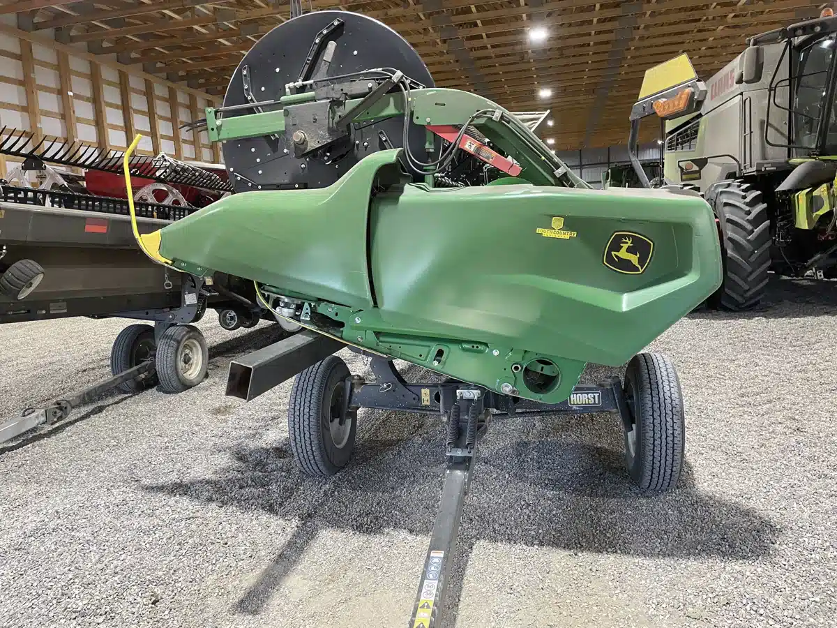 Gallery image 2 for Used 2021 John Deere RD40F Header - Flex