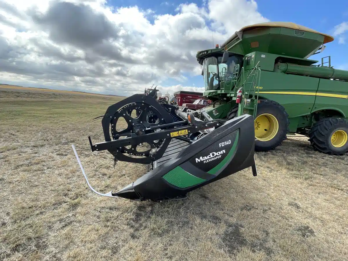 Gallery image 2 for Used 2020 MacDon FD140 Header - Flex Draper