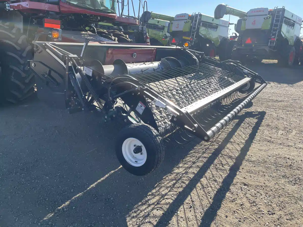 Gallery image 2 for Used 2014 MacDon PW7 Header - Pickup