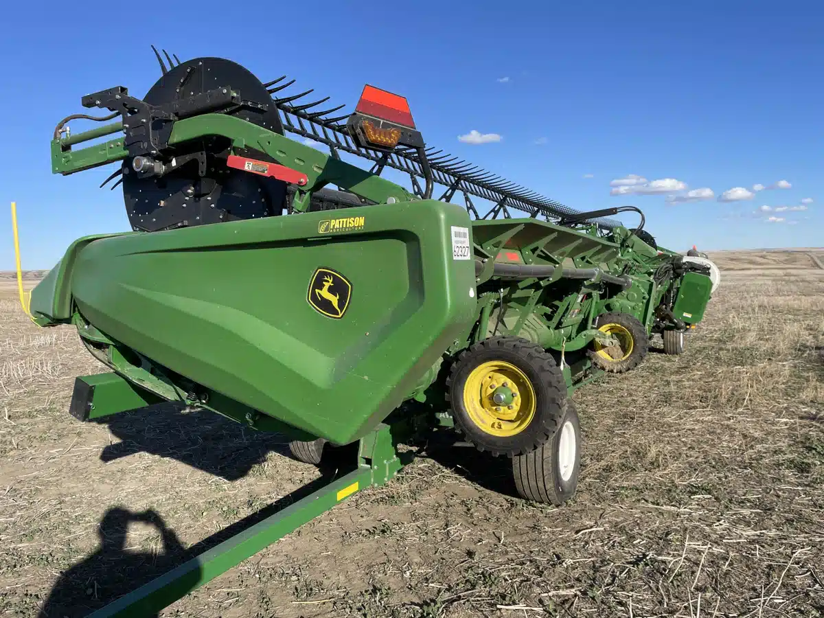 Gallery image 1 for Used 2024 John Deere HD50F Header - Flex