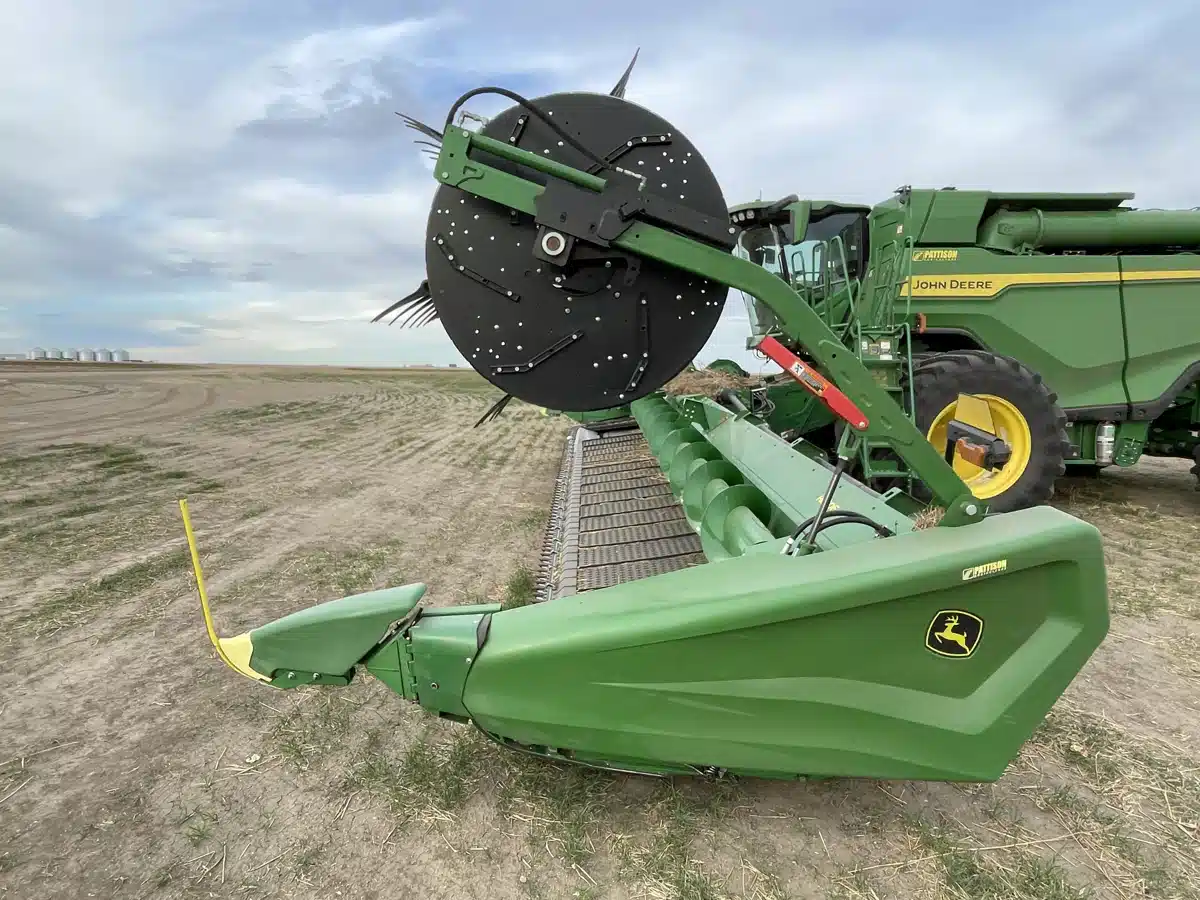 Gallery image 2 for Used 2023 John Deere HD50F Header Combine