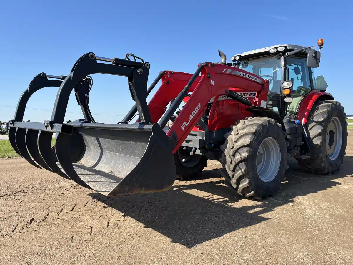 Gallery image 2 for Used 2021 Massey Ferguson 7716 Tractor