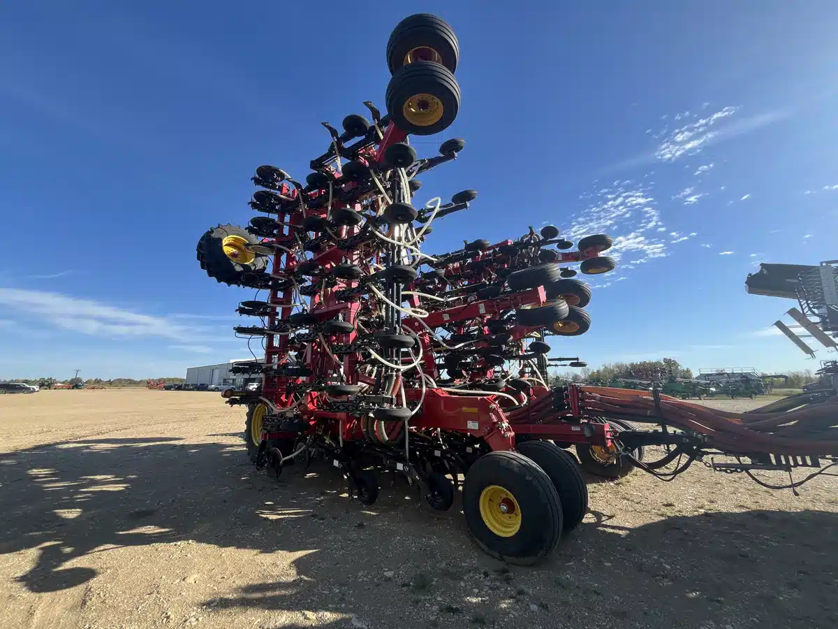 Gallery image 2 for Used 2020 Bourgault 3320-76 Air Drill