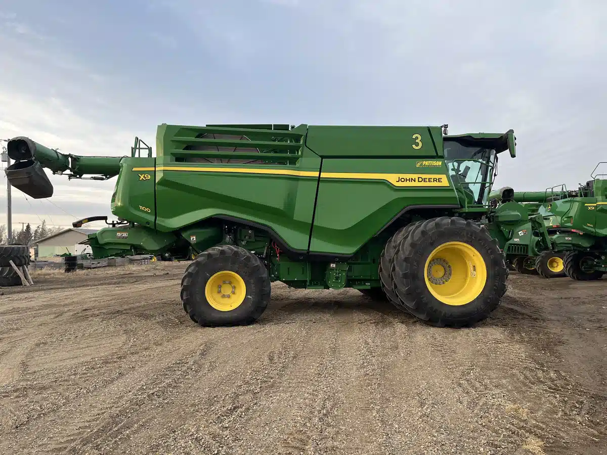 Gallery image 1 for Used 2023 John Deere X9 1100 Combine