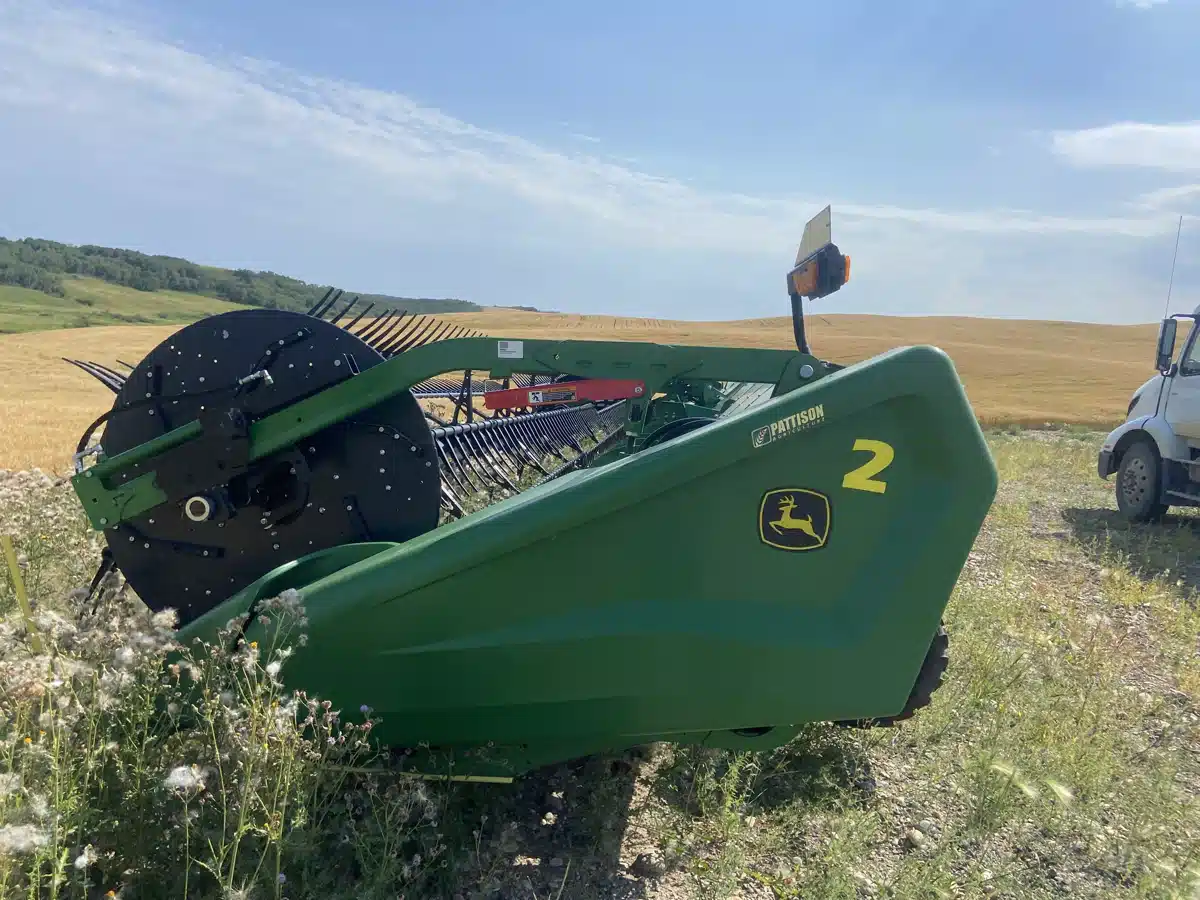 Gallery image 1 for Used 2023 John Deere HD50R Header - Draper
