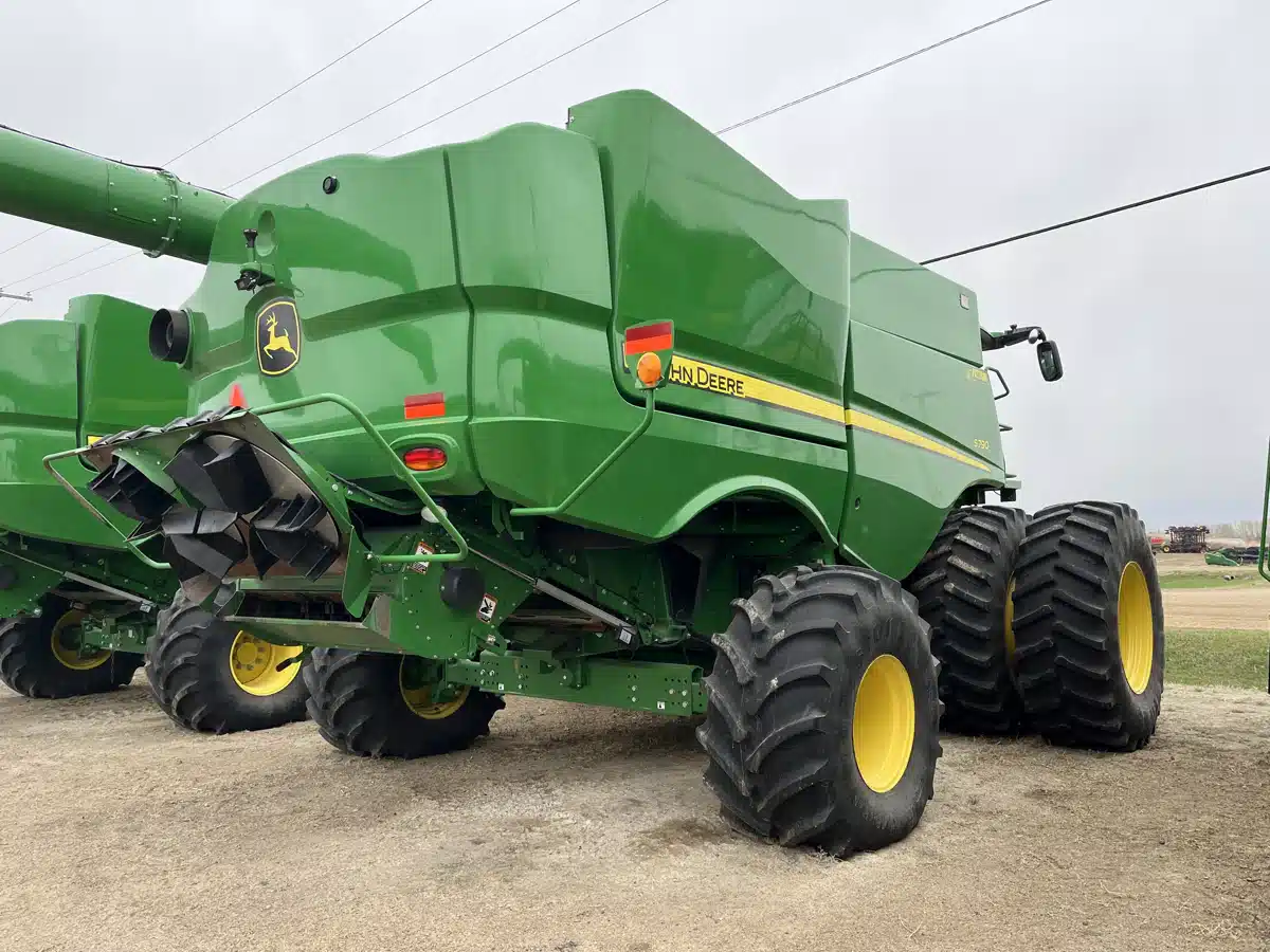 Gallery image 2 for Used 2021 John Deere S790 Combine