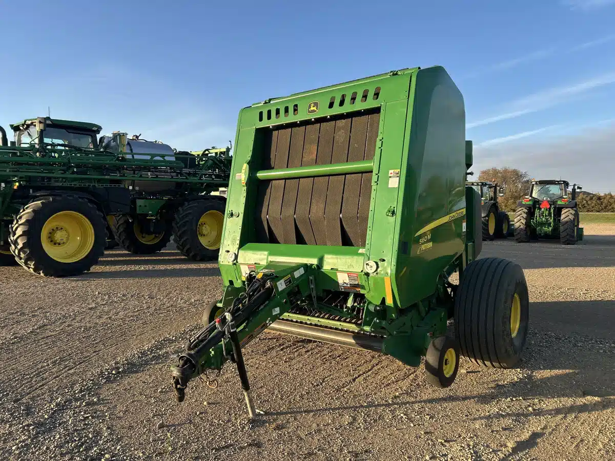 Gallery image 1 for Used 2020 John Deere 560M Round Baler