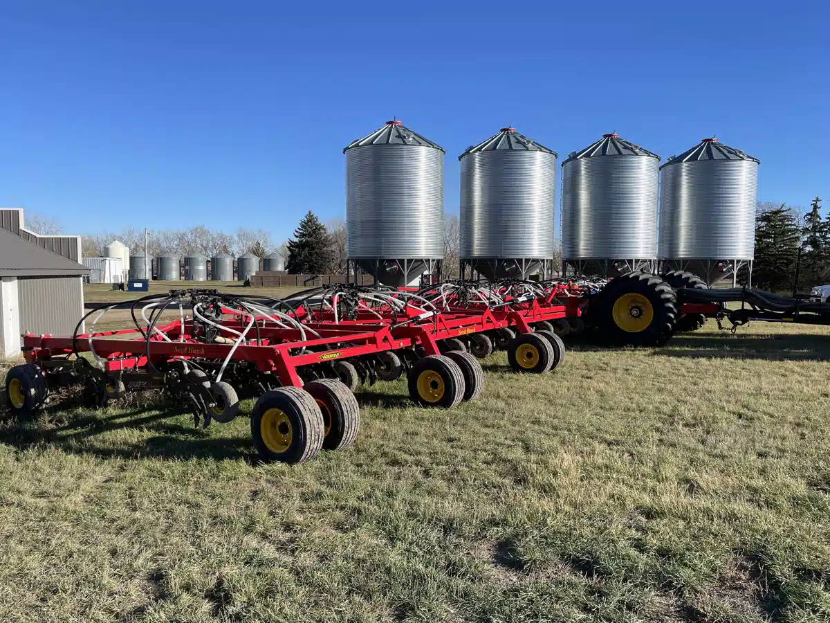 Gallery image 1 for Used 2021 Väderstad 8412 Air Drill