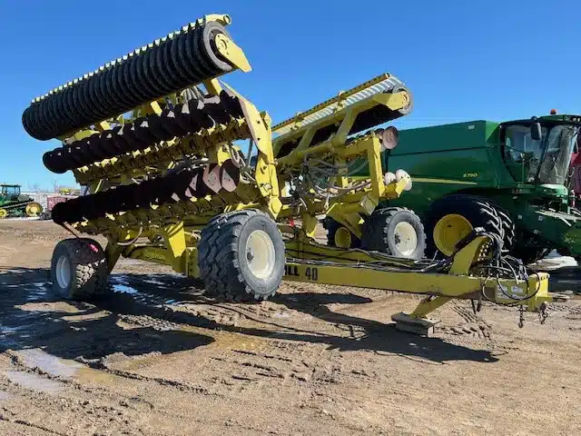 Gallery image 2 for Used 2016 Degelman PRO-TILL 40 Disc High Speed