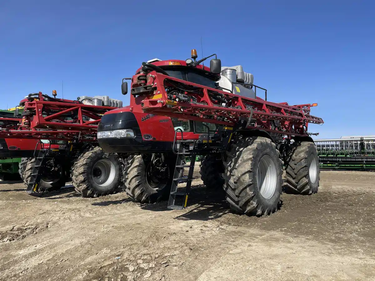 Gallery image 1 for Used 2021 Case IH PATRIOT 4440 Sprayer - Self Propelled