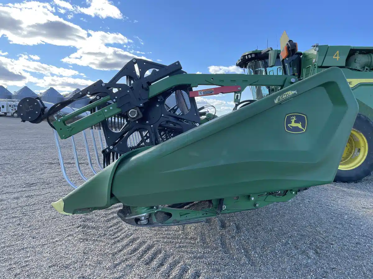 Gallery image 2 for Used 2023 John Deere HD50F Header Combine