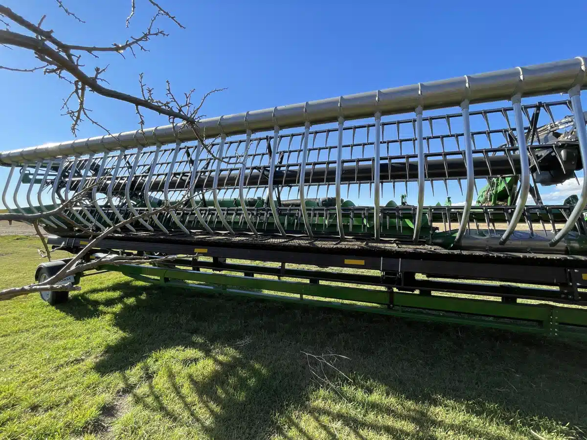 Gallery image 2 for Used 2023 John Deere HD50F Header Combine