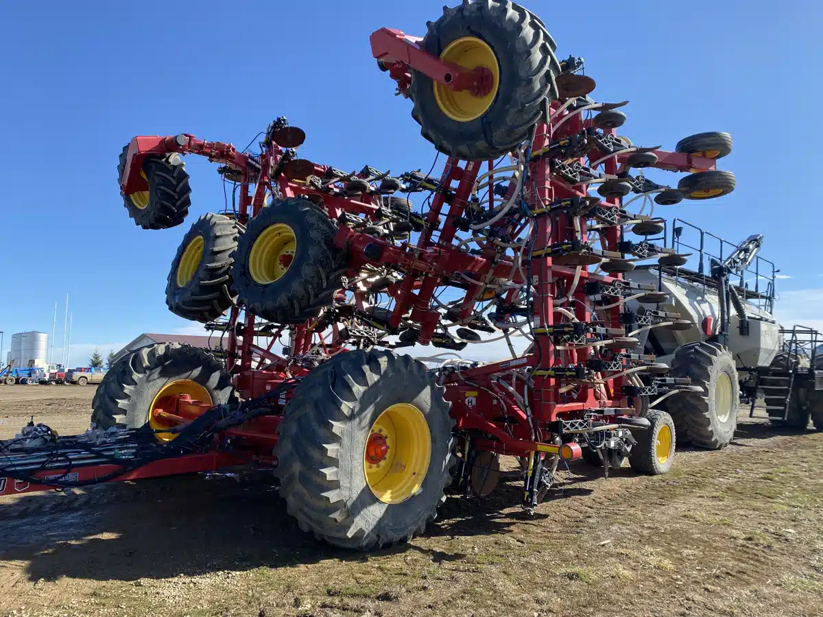 Gallery image 2 for Used 2017 Bourgault 3320-66 Air Drill