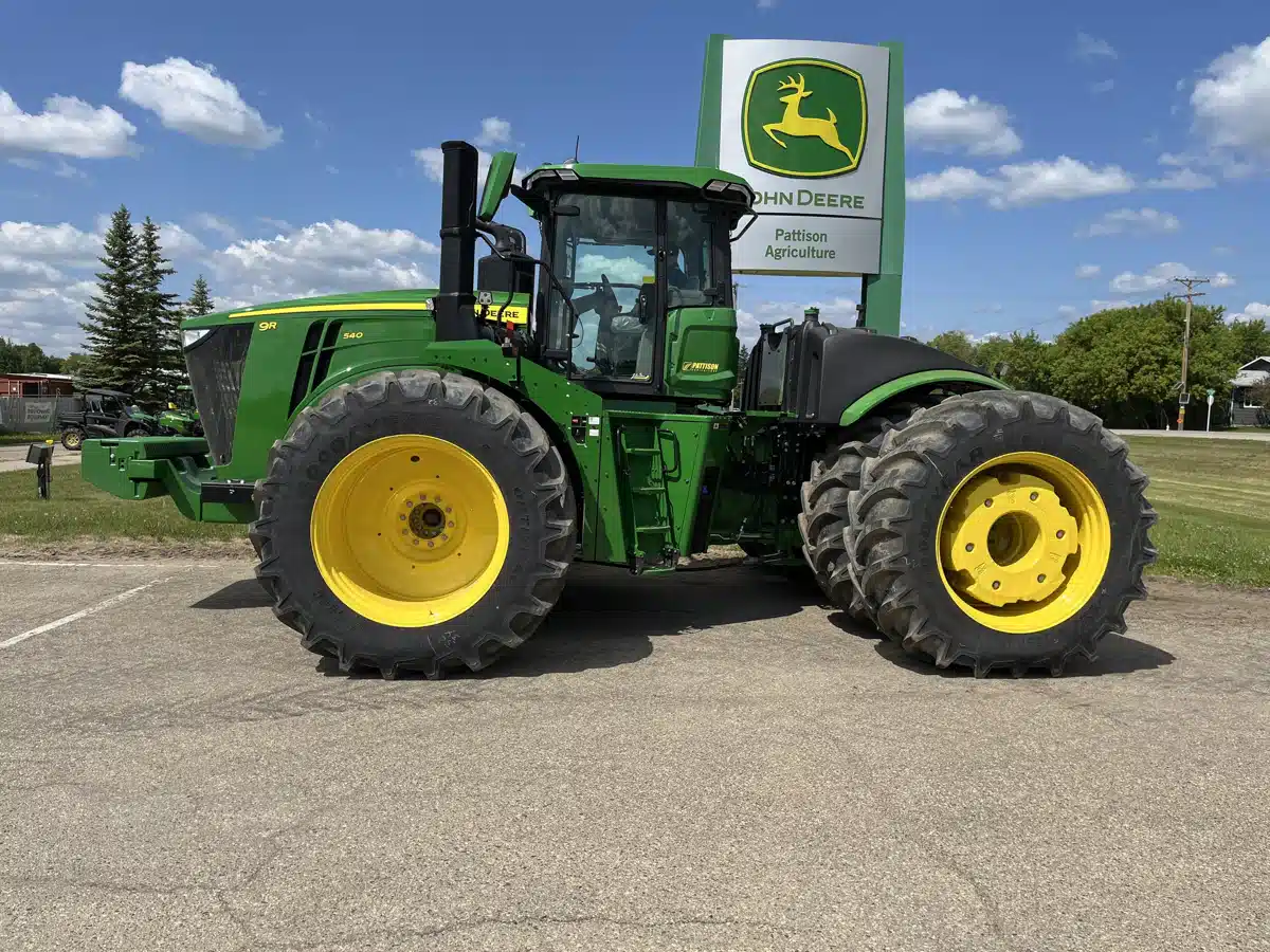 Gallery image 2 for Used 2024 John Deere 9R 540 Tractor