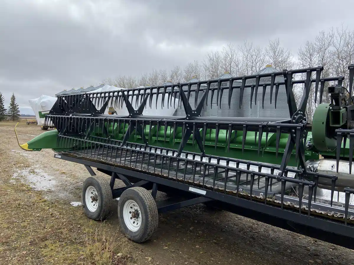 Gallery image 2 for Used 2022 John Deere RD40F Header - Flex