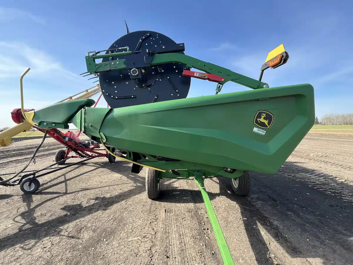 Gallery image 2 for Used 2021 John Deere HD35R Header Combine