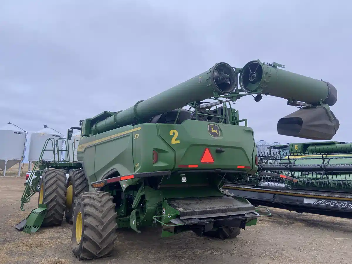 Gallery image 2 for Used 2023 John Deere X9 1100 Combine