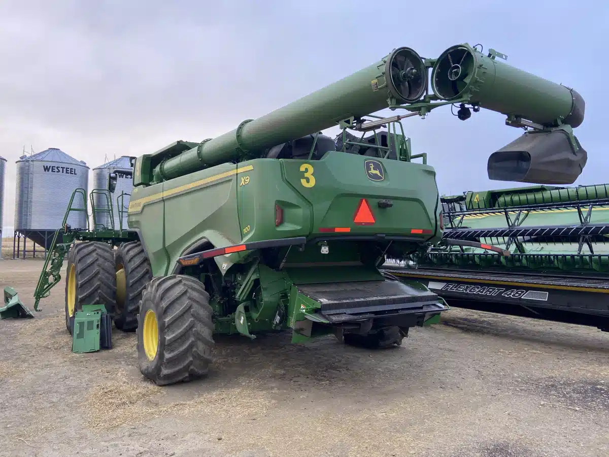 Gallery image 2 for Used 2023 John Deere X9 1100 Combine
