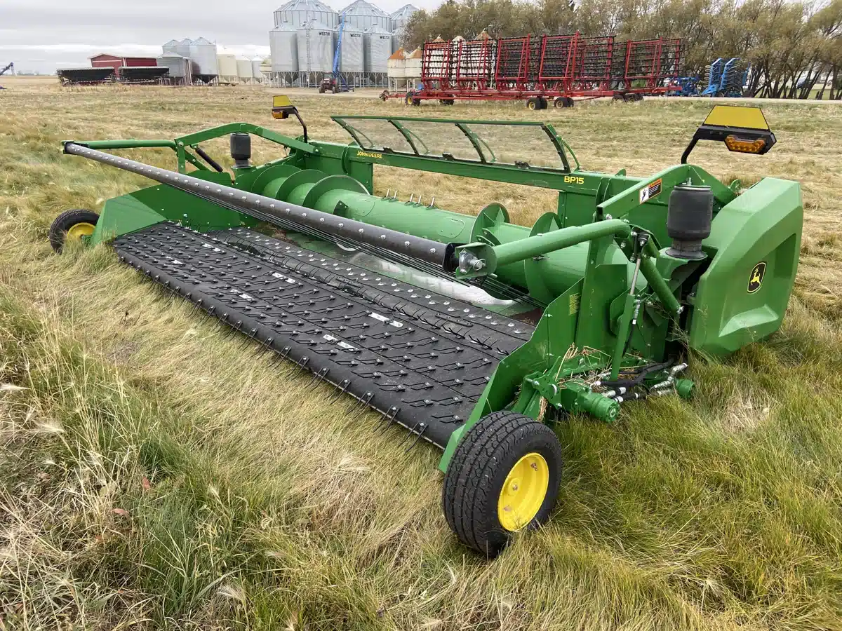 Gallery image 1 for Used 2024 John Deere BP15 Header - Pickup