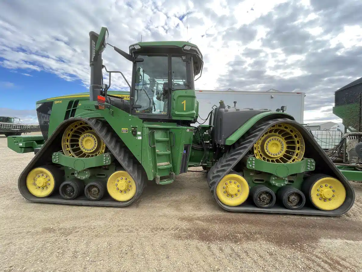 Gallery image 2 for 2023 John Deere 9RX 640 Tractor