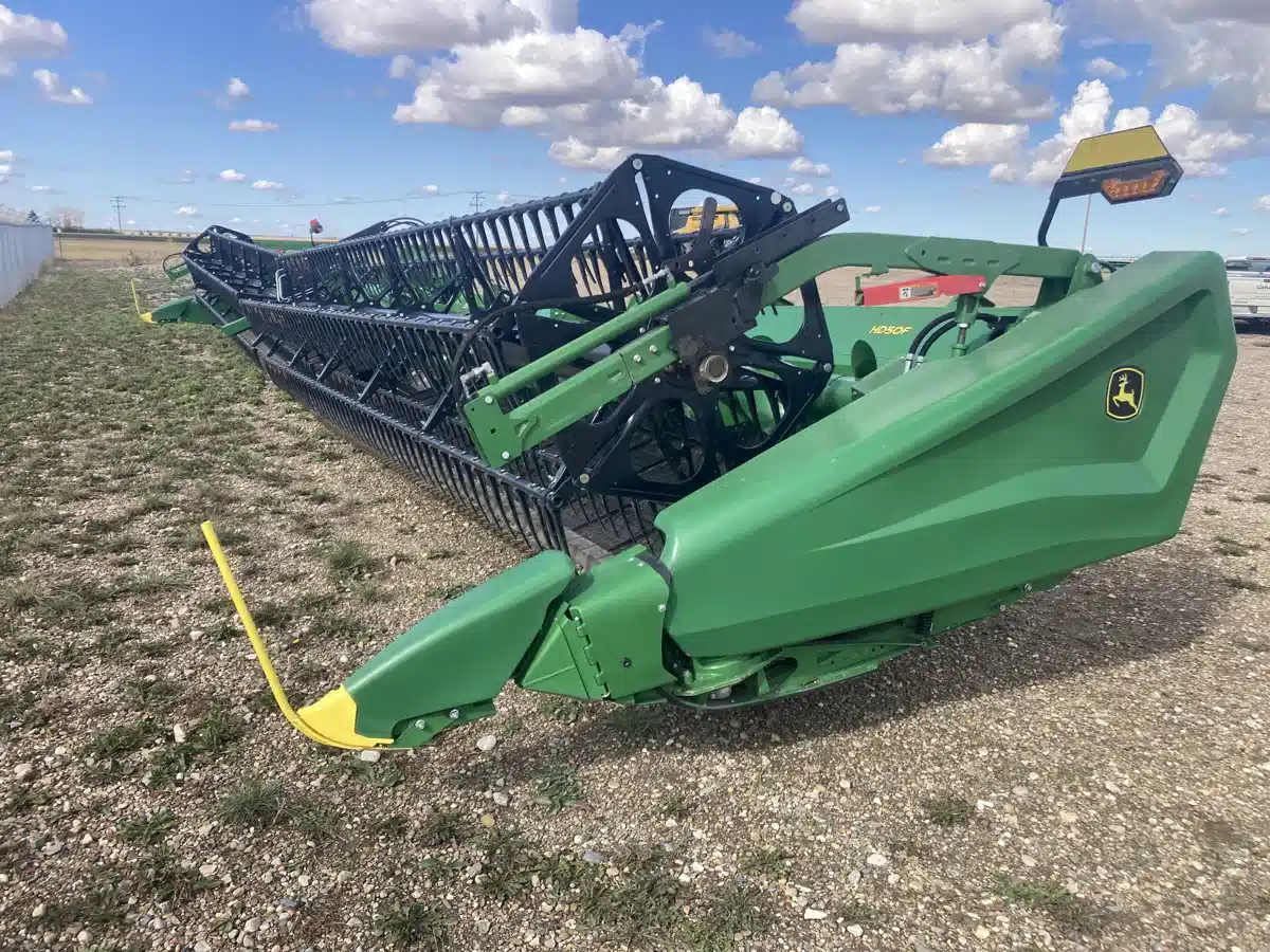 Gallery image 2 for Used 2023 John Deere HD50F Header - Flex