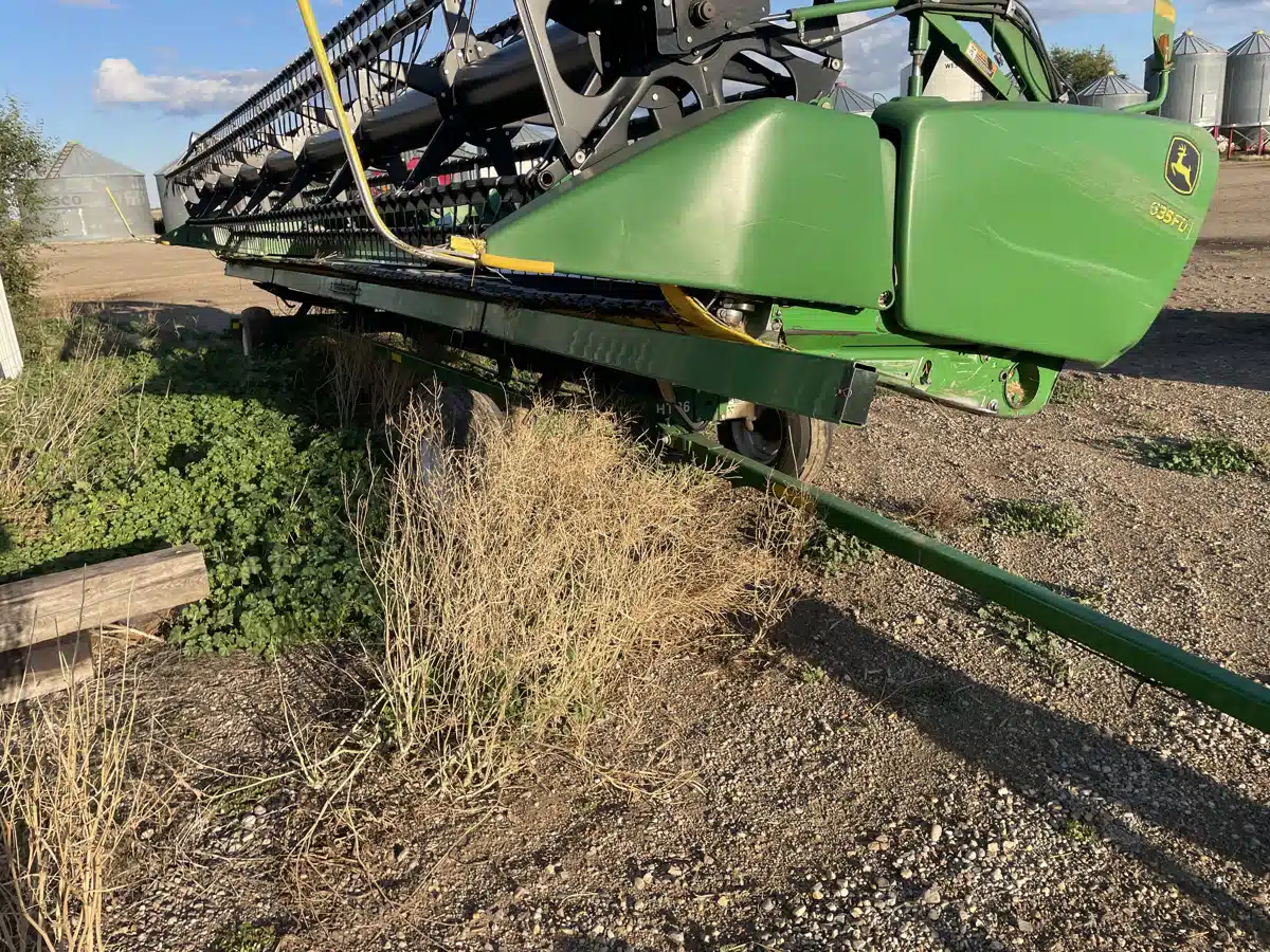 Gallery image 2 for Used 2014 Unverferth HT36 Header Cart