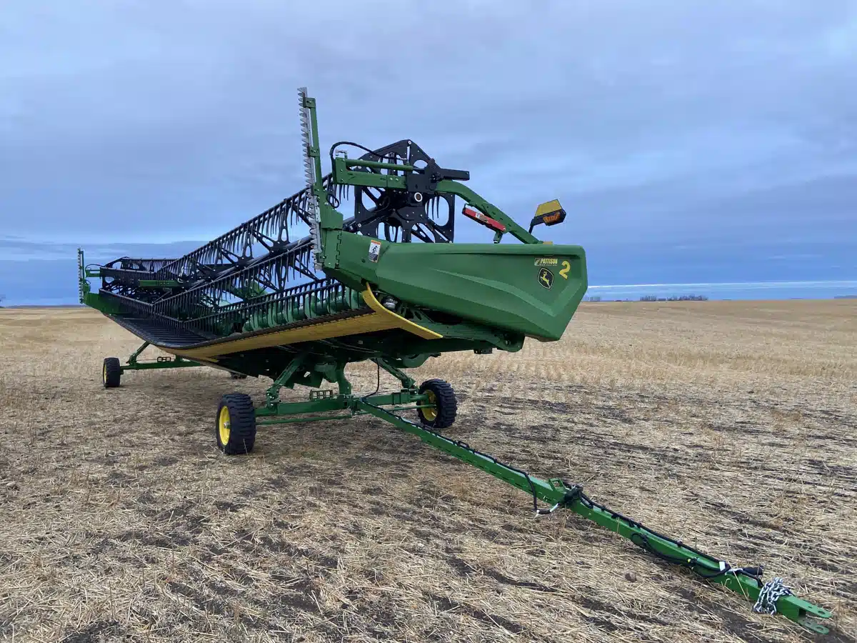 Gallery image 2 for Used 2024 John Deere HD45R Header - Draper