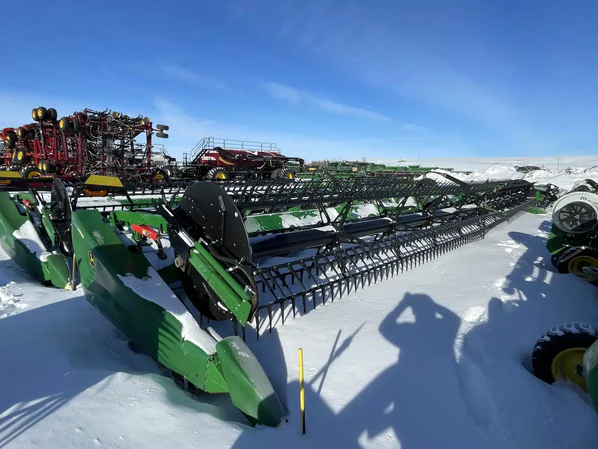Gallery image 2 for Used 2023 John Deere HD50F Header Combine