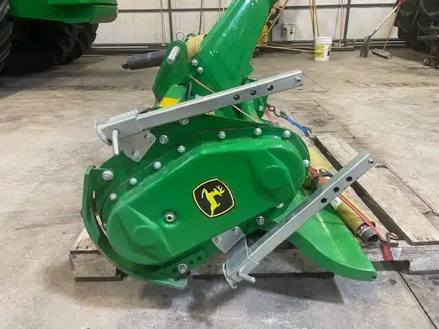 Gallery image 2 for Used 2017 John Deere 655 Rotary Tiller