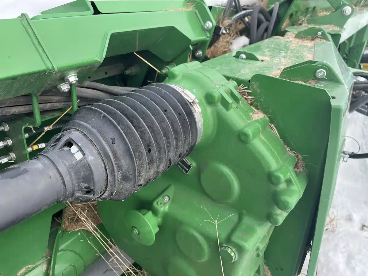 Gallery image 2 for Used 2022 John Deere HD45R Header Combine