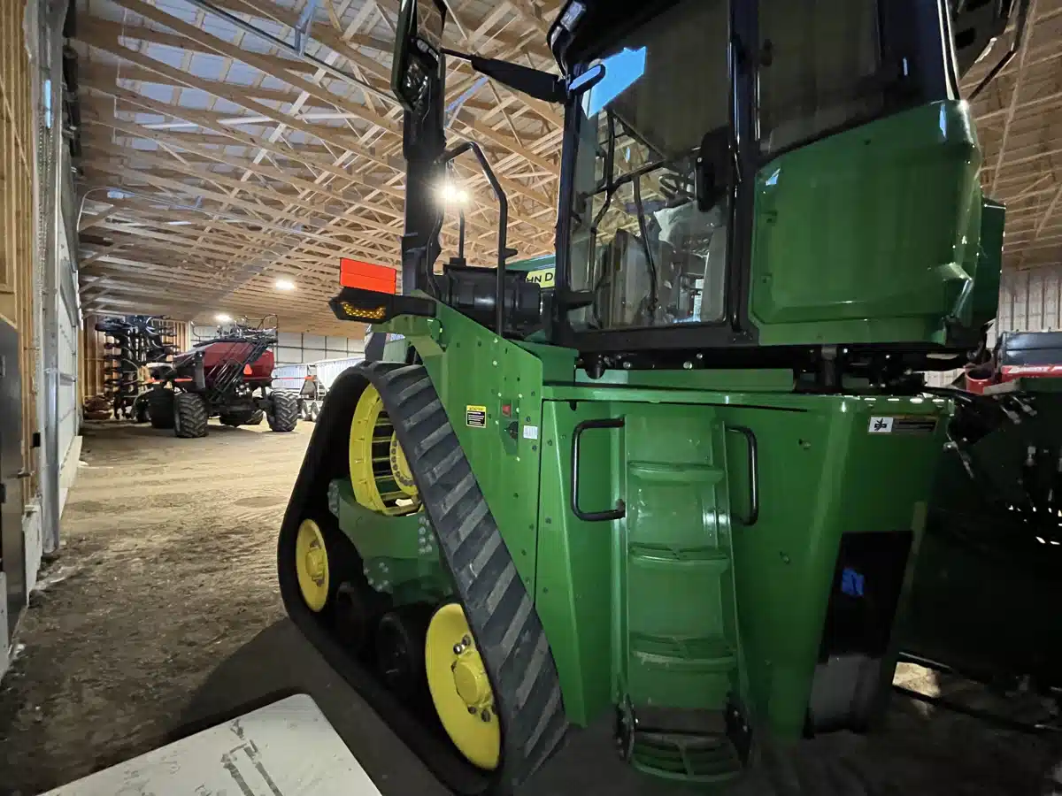 Gallery image 2 for 2022 John Deere 9RX 540 Tractor