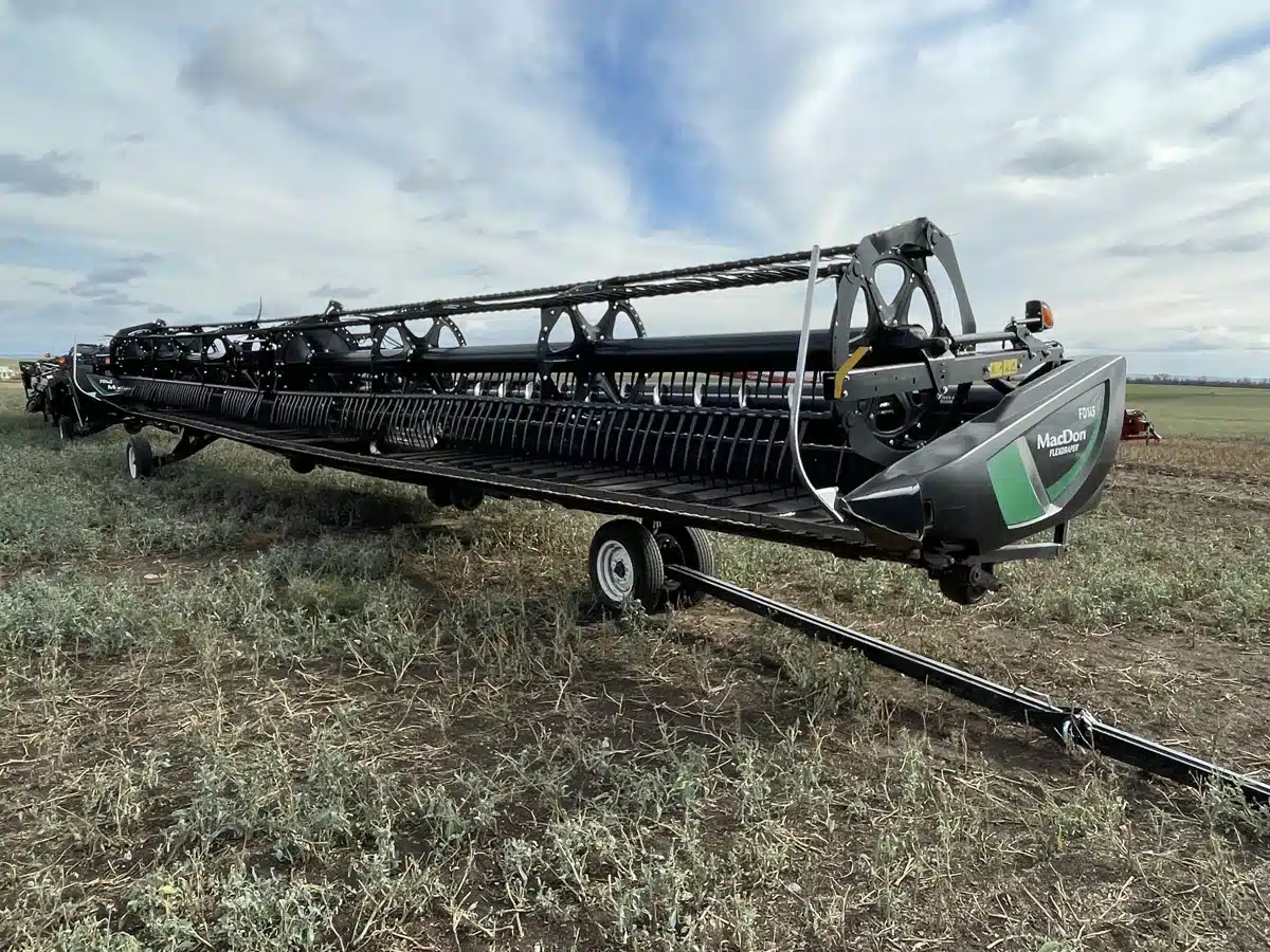 Gallery image 1 for Used 2021 MacDon FD145 Header - Flex Draper