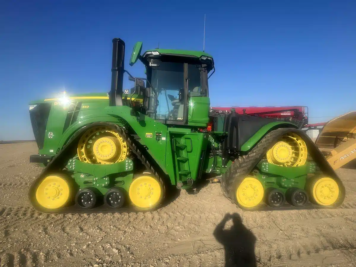 Gallery image 2 for Used 2023 John Deere 9RX 540 Tractor