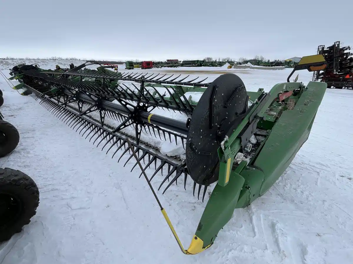 Gallery image 1 for Used 2024 John Deere HD40R Header Combine