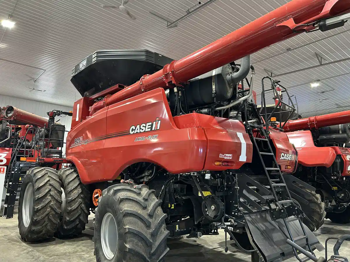 Gallery image 2 for Used 2022 Case IH 9250 Combine