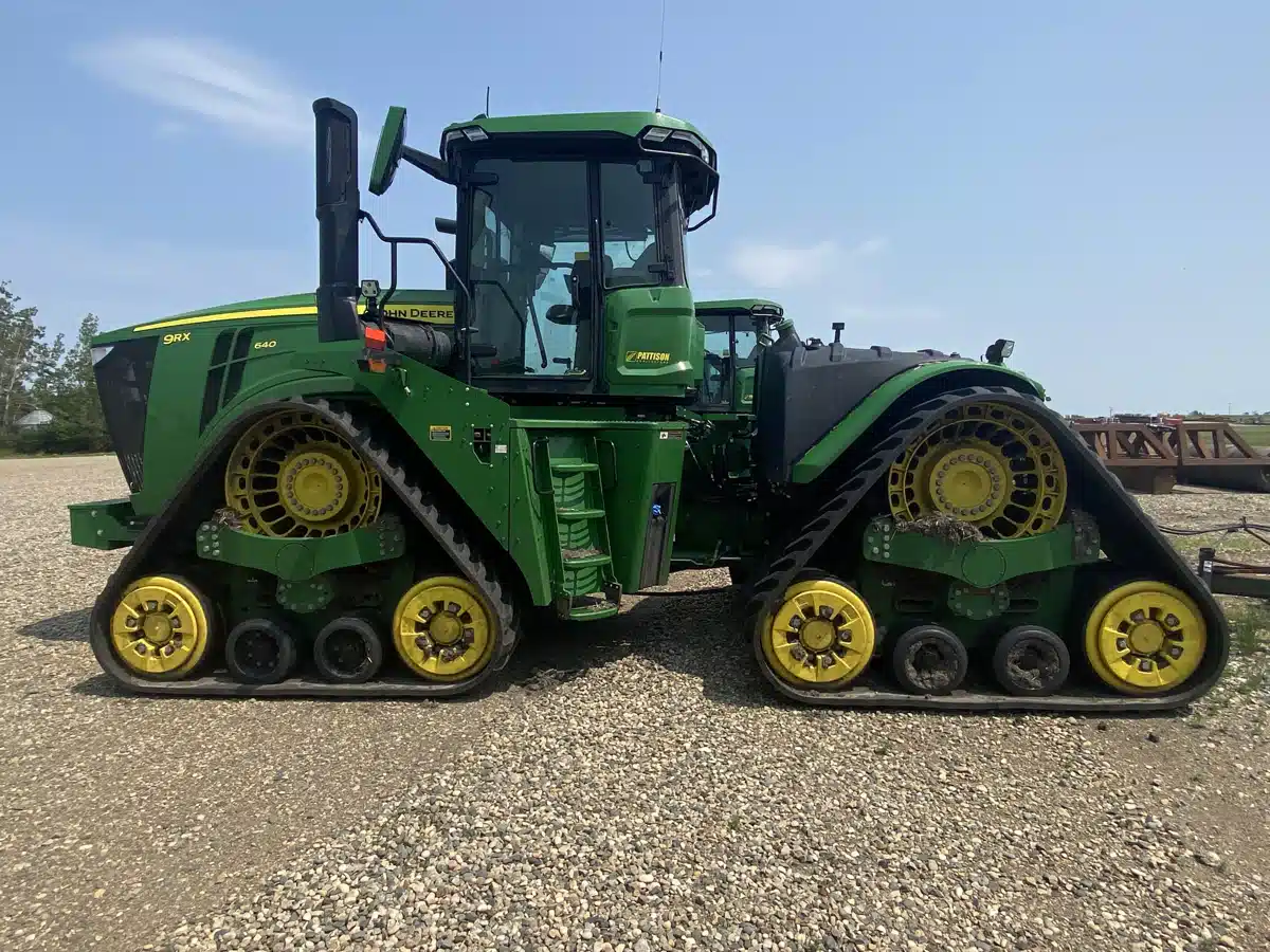 Gallery image 2 for 2024 John Deere 9RX 640 Tractor