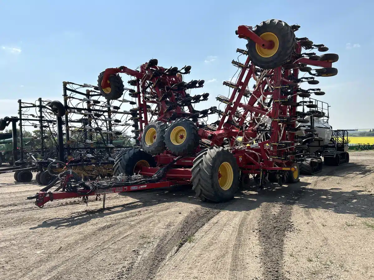 Gallery image 1 for Used 2016 Bourgault 3320-86 Air Drill