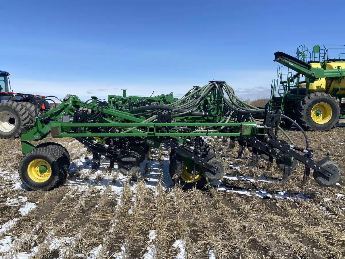 Gallery image 2 for Used 2017 John Deere 1870 Air Drill