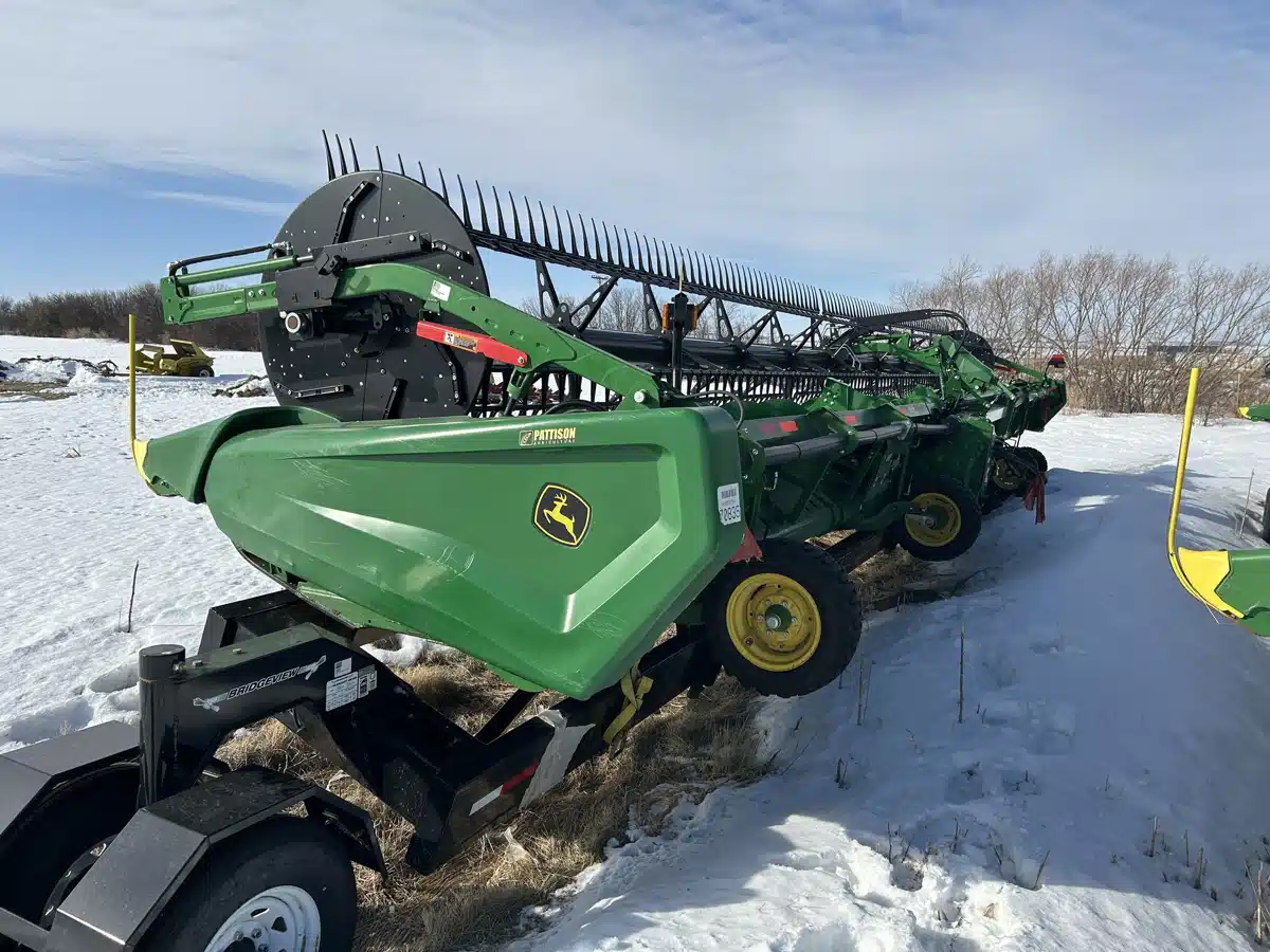 Gallery image 1 for Used 2023 John Deere HD50R Header Combine