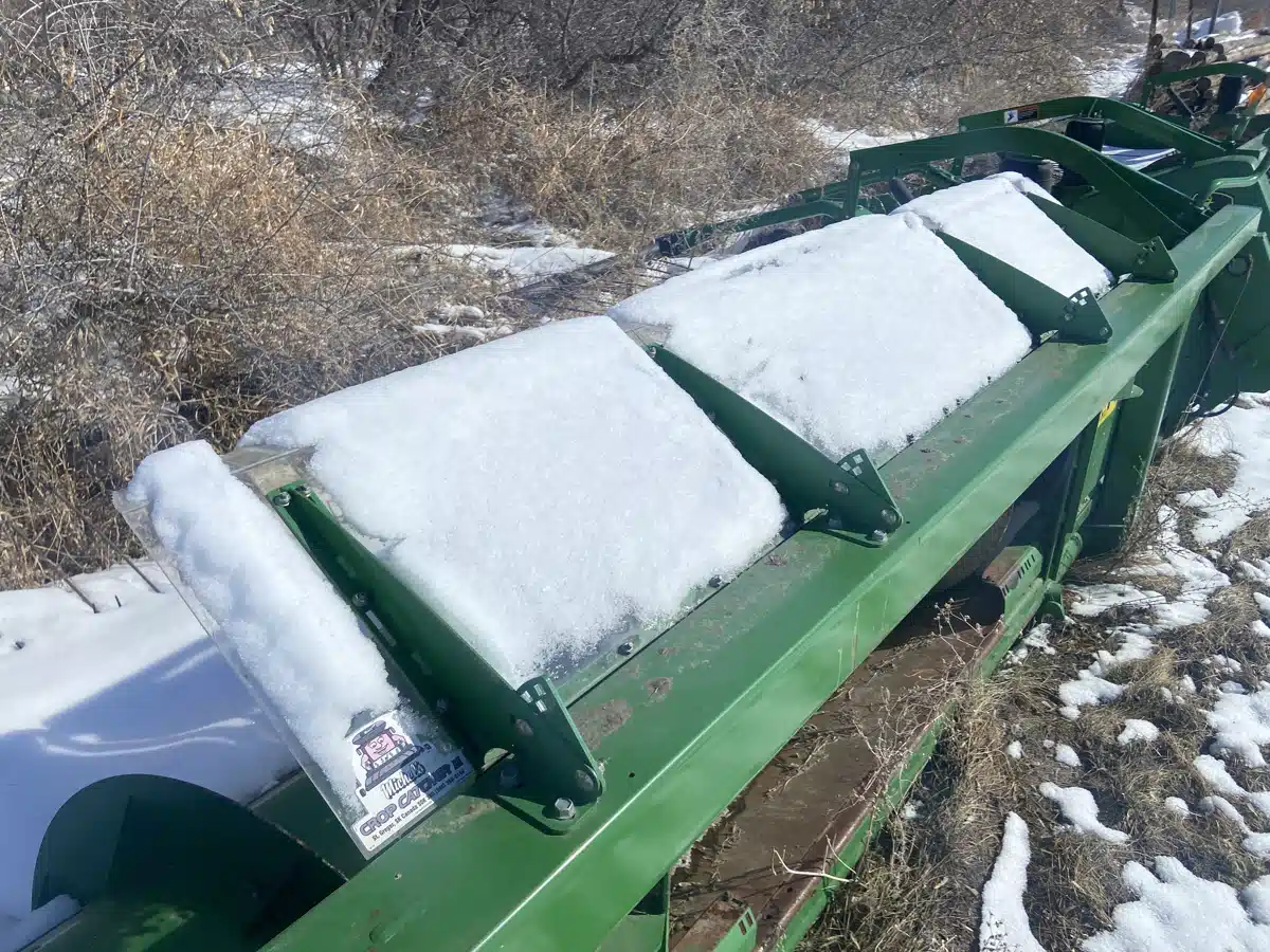 Gallery image 2 for Used 2015 John Deere 615P Header - Draper