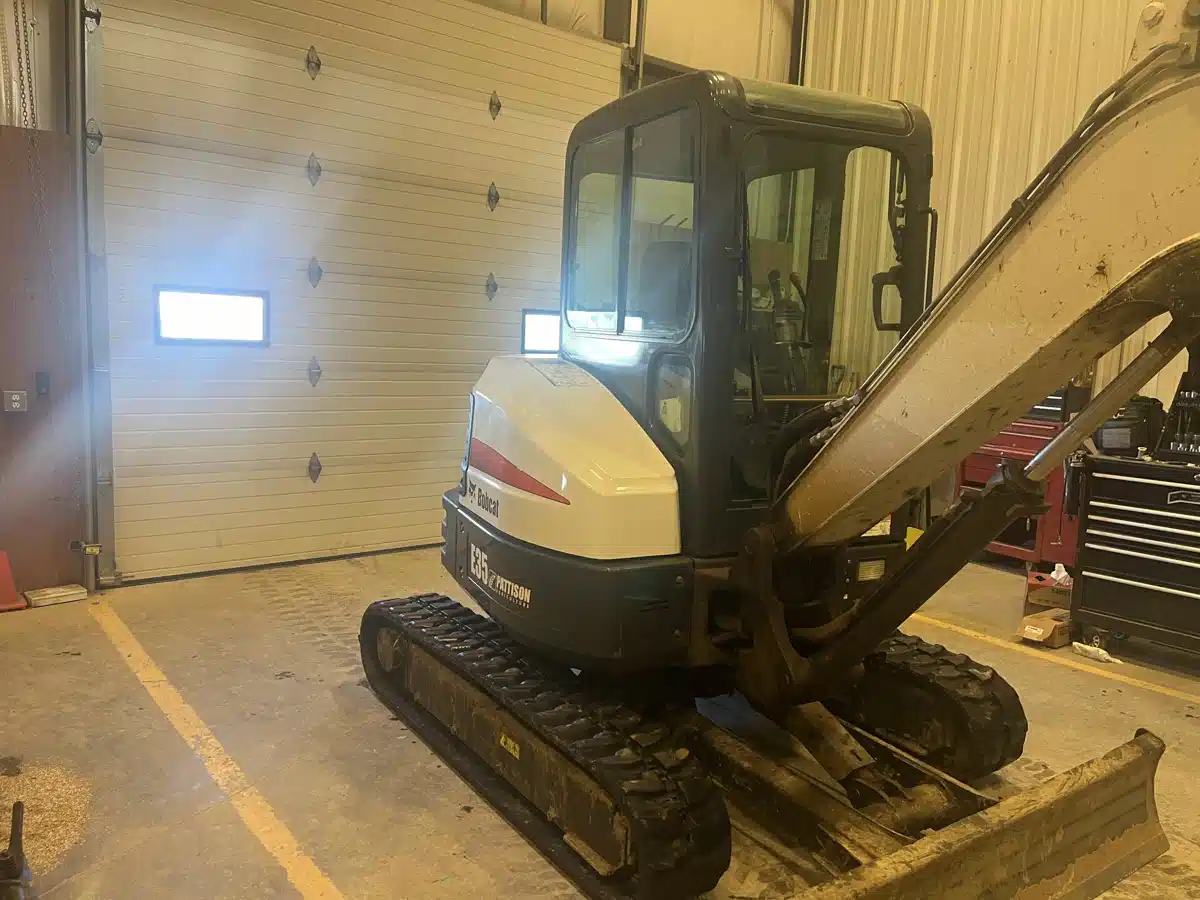 Gallery image 2 for 2017 Bobcat E35 Excavator
