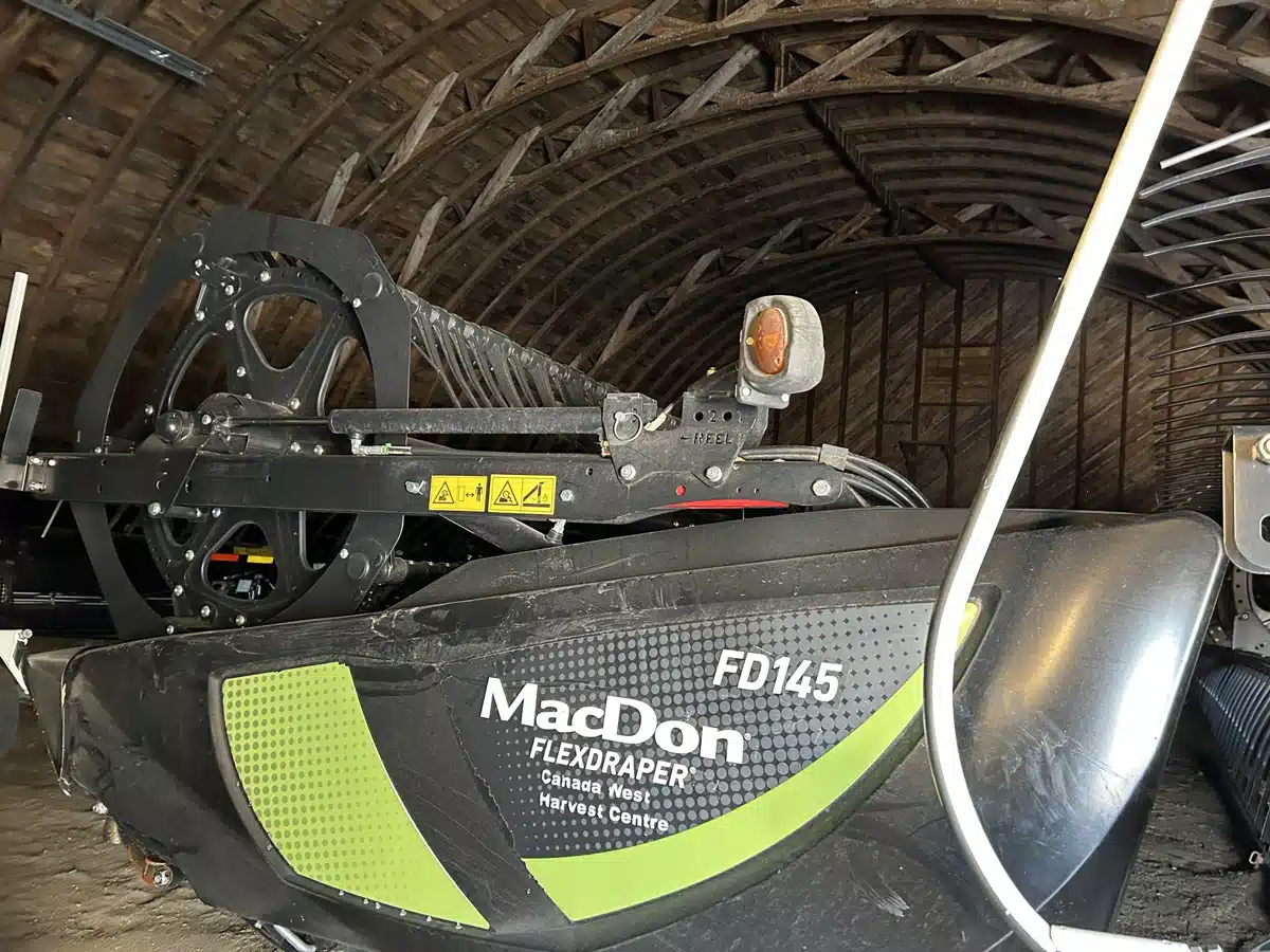 Gallery image 1 for Used 2020 MacDon FD75 Header - Flex Draper