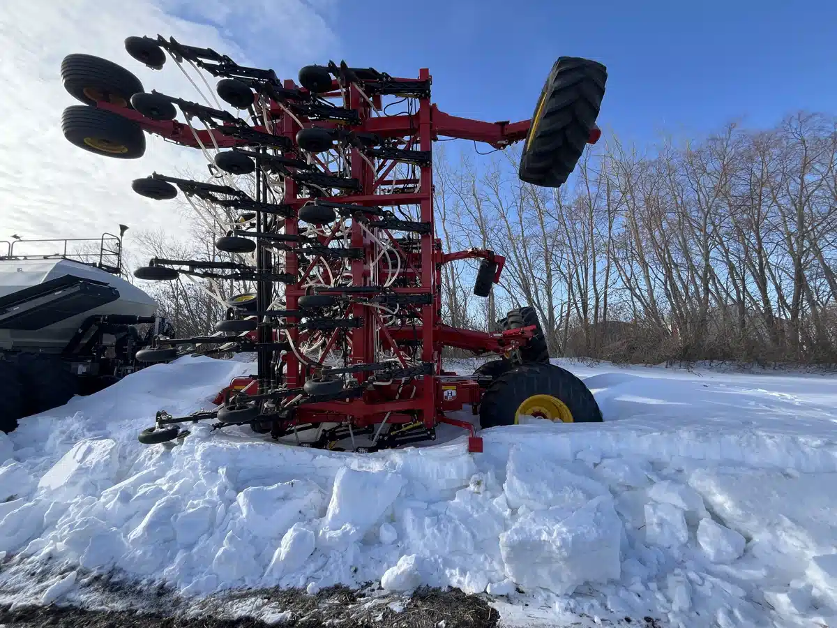 Gallery image 2 for Used 2022 Bourgault 3335 PLDS QDA Air Drill