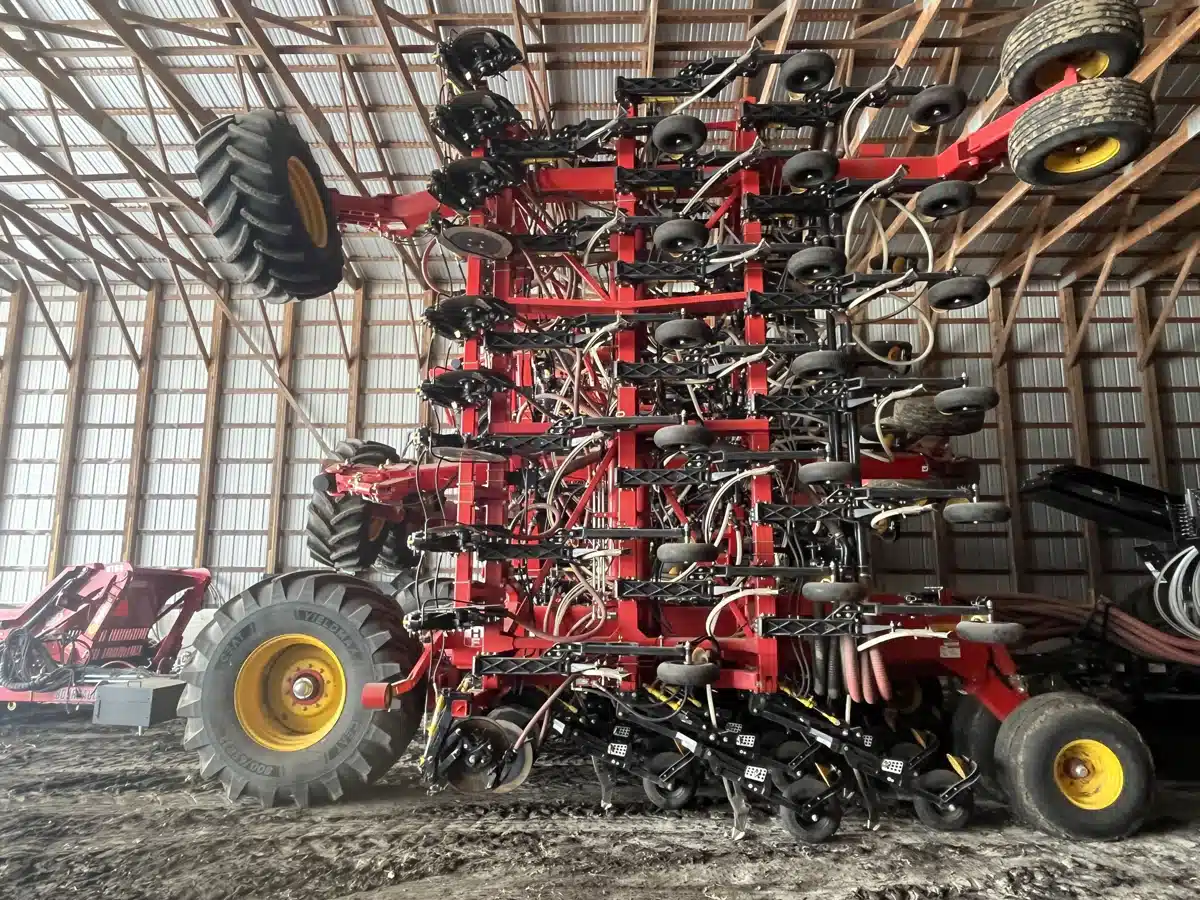 Gallery image 2 for Used 2023 Bourgault 3335-76 Air Drill