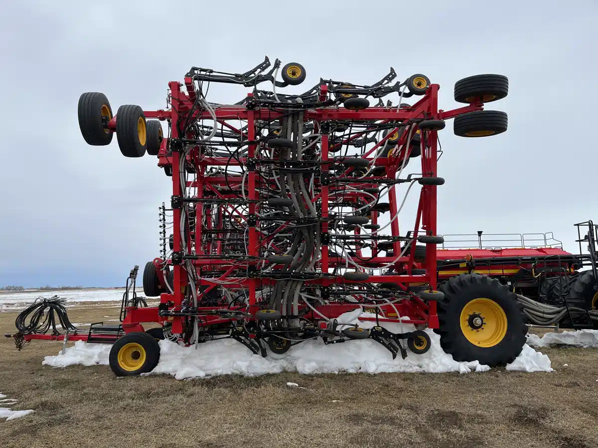 Gallery image 1 for Used 2022 Väderstad 8412 Air Drill