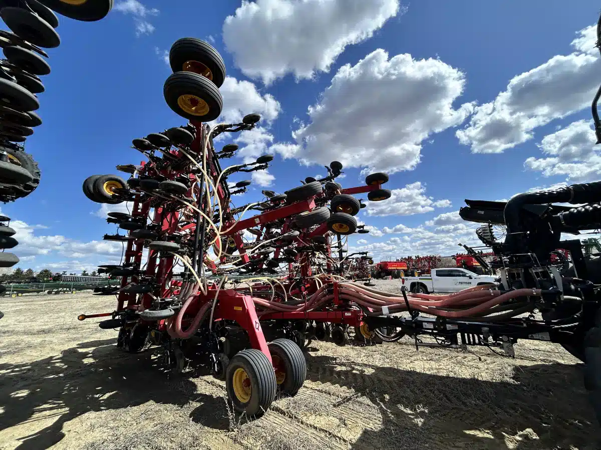 Gallery image 2 for Used 2017 Bourgault 3320-66 PHD Air Drill