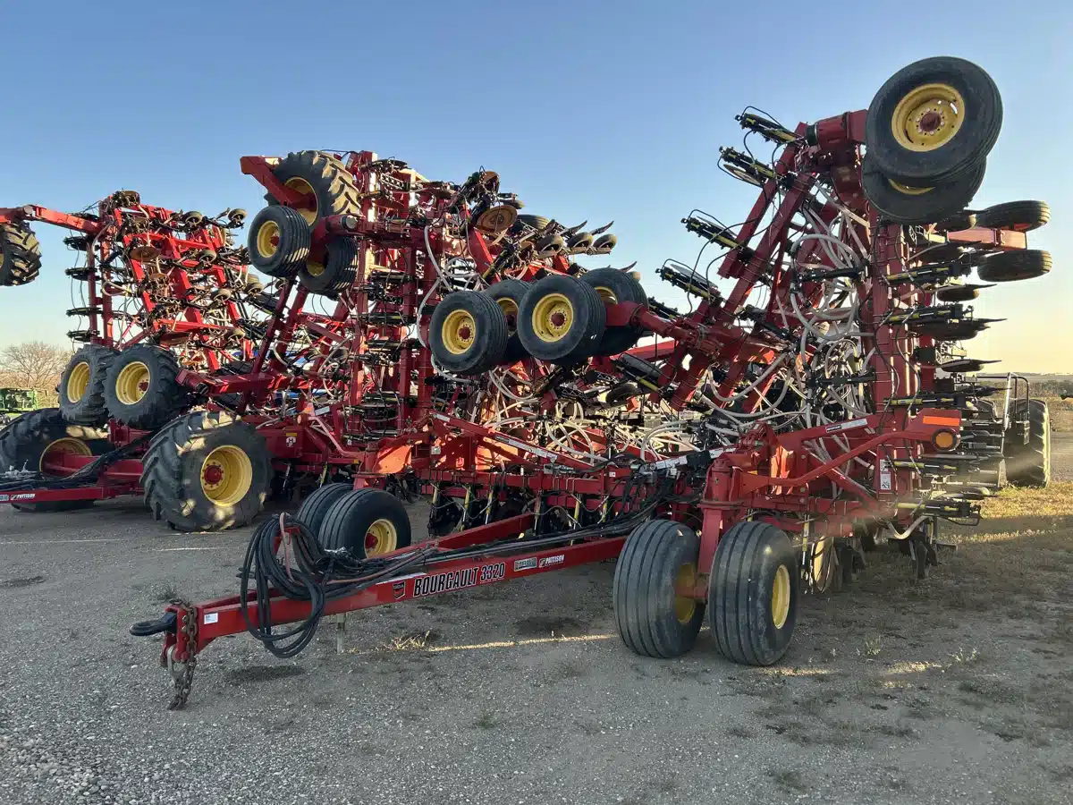 Gallery image 1 for 2014 Bourgault 3320-60 Air Drill