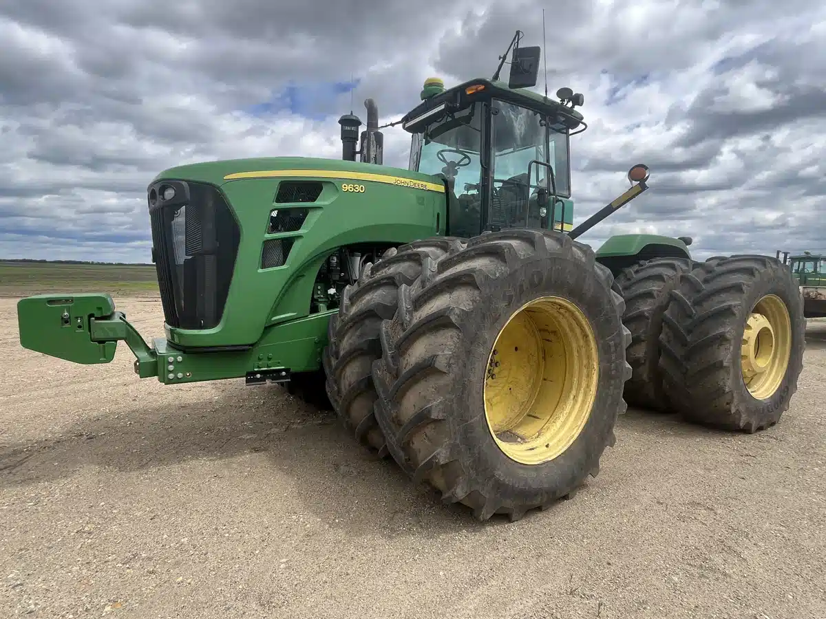 Gallery image 1 for Used 2011 John Deere 9630 Tractor