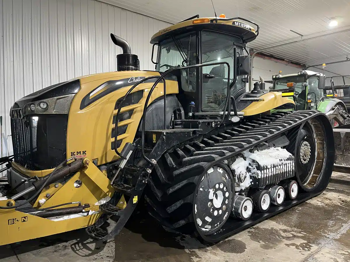 Gallery image 1 for Used 2018 Challenger MT875E Tractor