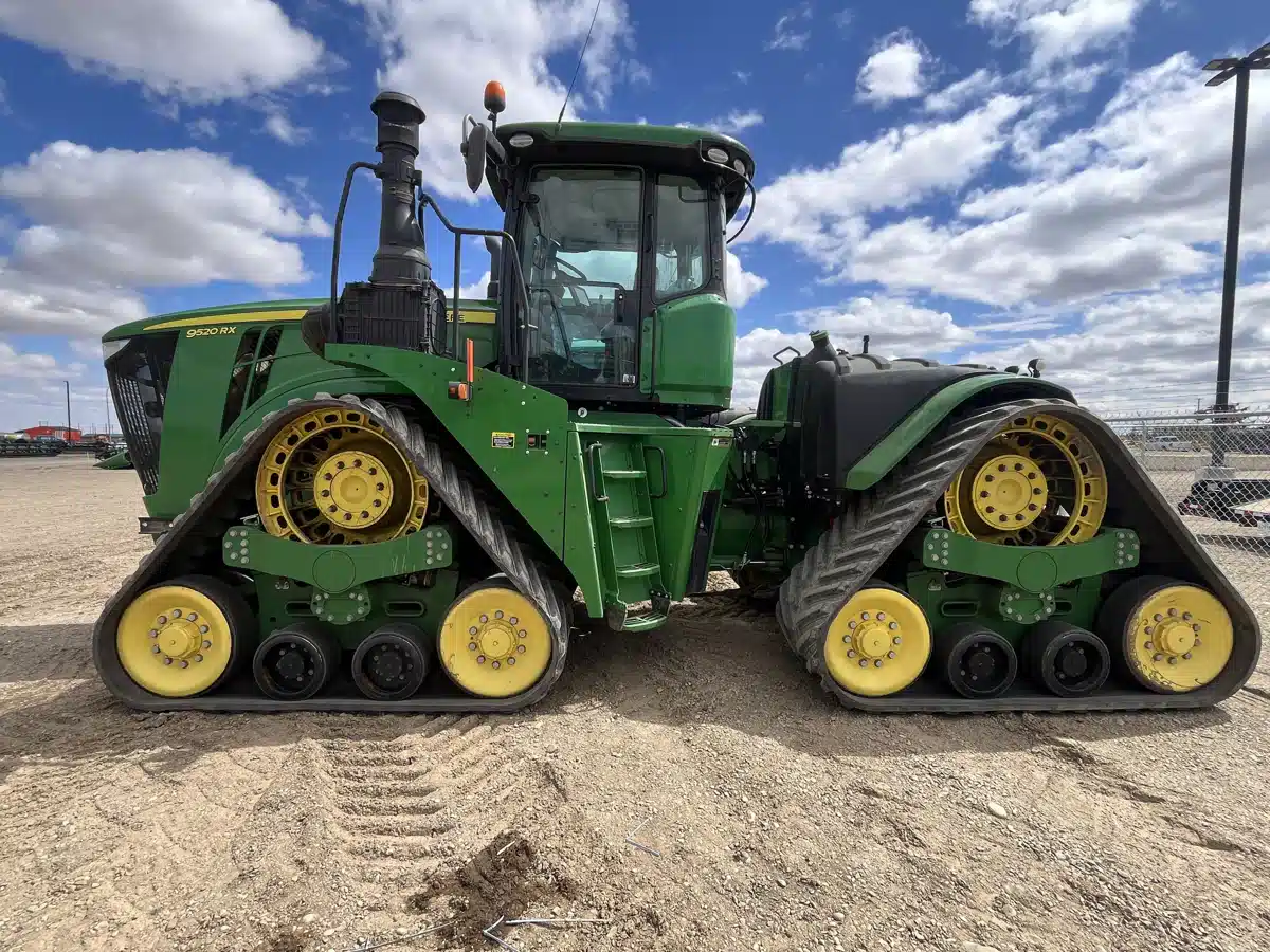 Gallery image 2 for Used 2016 John Deere 9520RX Tractor